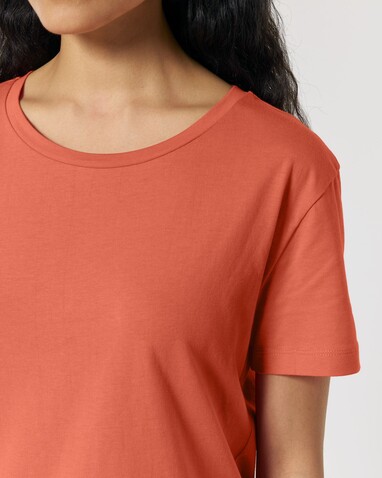 Stella Serena - Das Damen-T-Shirt mit weitem Rundhalsausschnitt - Fiesta - S bedrucken, Art.-Nr. STTW173C1431S