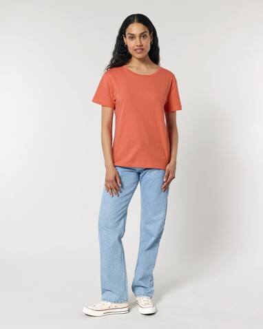 Stella Serena - Das Damen-T-Shirt mit weitem Rundhalsausschnitt - Fiesta - XXL bedrucken, Art.-Nr. STTW173C1432X Stella Serena - Das Damen-T-Shirt mit weitem Rundhalsausschnitt - Fiesta - XXL bedrucken, Art.-Nr. STTW173C1432X
