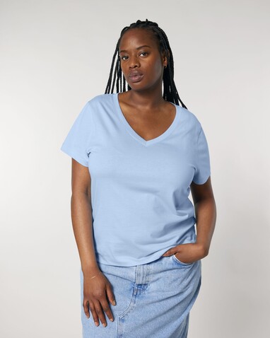 Stella Isla - Das Damen-T-Shirt mit V-Ausschnitt - Blue Soul - S bedrucken, Art.-Nr. STTW176C1491S Stella Isla - Das Damen-T-Shirt mit V-Ausschnitt - Blue Soul - S bedrucken, Art.-Nr. STTW176C1491S