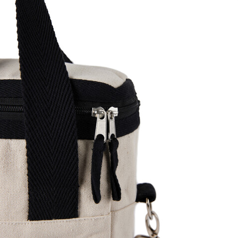 VINGA Volonne AWARE™ Kühltasche aus recyceltem Canvas off white, schwarz bedrucken, Art.-Nr. V422113