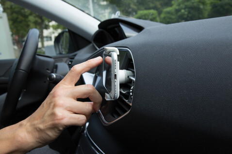 360° Auto Telefonhalter weiß bedrucken, Art.-Nr. P302.823