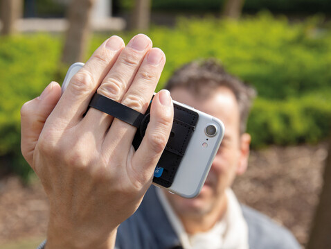3-in1-RFID Kartenhalter für Ihr Smartphone schwarz bedrucken, Art.-Nr. P820.741