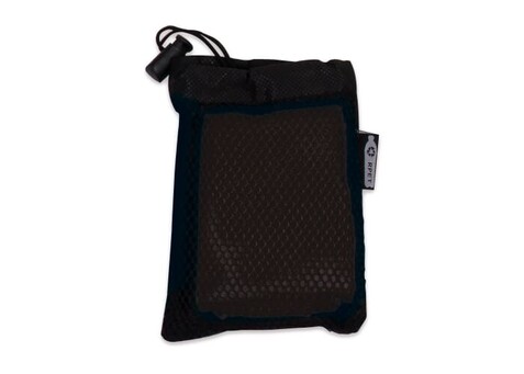 Kühlendes Handtuch aus RPET-Material, 30x80cm - Schwarz / Schwarz bedrucken, Art.-Nr. LT91204-N0202