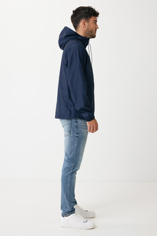 Iqoniq Logan Lightweight Jacke aus recyceltem Polyester navy blau bedrucken, Art.-Nr. T9701.002.M