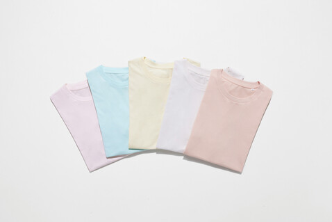 Iqoniq Sierra Lightweight T-Shirt aus recycelter Baumwolle cloud pink bedrucken, Art.-Nr. T9104.039.M