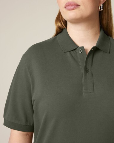 Prepster 2.0 - Das Unisex-Polo - Khaki - L bedrucken, Art.-Nr. STPU222C2231L Prepster 2.0 - Das Unisex-Polo - Khaki - L bedrucken, Art.-Nr. STPU222C2231L