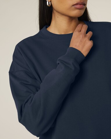 Radder 2.0 - Das Oversized Rundhals-Unisex-Sweatshirt - French Navy - L bedrucken, Art.-Nr. STSU208C7271L Radder 2.0 - Das Oversized Rundhals-Unisex-Sweatshirt - French Navy - L bedrucken, Art.-Nr. STSU208C7271L