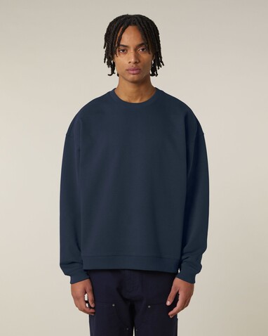 Radder 2.0 - Das Oversized Rundhals-Unisex-Sweatshirt - French Navy - L bedrucken, Art.-Nr. STSU208C7271L Radder 2.0 - Das Oversized Rundhals-Unisex-Sweatshirt - French Navy - L bedrucken, Art.-Nr. STSU208C7271L