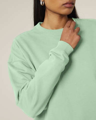Radder 2.0 - Das Oversized Rundhals-Unisex-Sweatshirt - Misty Jade - S bedrucken, Art.-Nr. STSU208C7351S Radder 2.0 - Das Oversized Rundhals-Unisex-Sweatshirt - Misty Jade - S bedrucken, Art.-Nr. STSU208C7351S