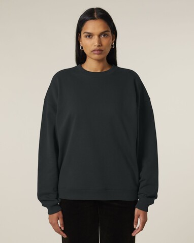 Radder 2.0 - Das Oversized Rundhals-Unisex-Sweatshirt - Black - XS bedrucken, Art.-Nr. STSU208C002XS Radder 2.0 - Das Oversized Rundhals-Unisex-Sweatshirt - Black - XS bedrucken, Art.-Nr. STSU208C002XS
