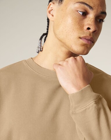 Radder 2.0 Vintage - Das Oversized Garment-Dyed Rundhals-Unisex-Sweatshirt - G. Dyed Latte - 3XL bedrucken, Art.-Nr. STSU210C7333X Radder 2.0 Vintage - Das Oversized Garment-Dyed Rundhals-Unisex-Sweatshirt - G. Dyed Latte - 3XL bedrucken, Art.-Nr. STSU210C7333X