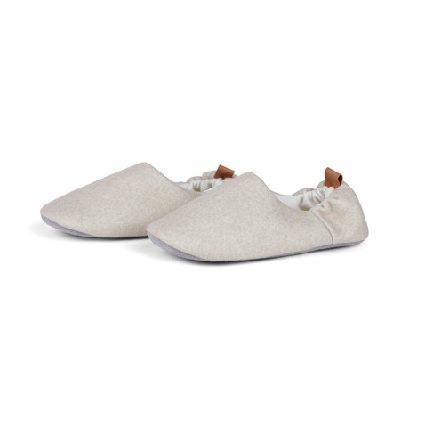 VINGA Moulton Hausschuhe aus RCS rPET (S/M) beige, feather grey bedrucken, Art.-Nr. V4990119SM