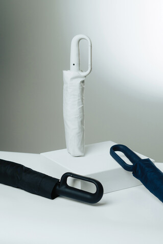 Yara 21“ AWARE™ rPET Regenschirm mit Karabiner navy blau bedrucken, Art.-Nr. P850.7125