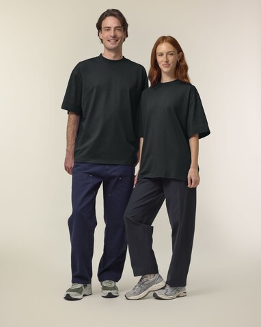 Blaster 2.0 - Das Oversized Unisex-T-Shirt mit Stehkragen - Black - M bedrucken, Art.-Nr. STTU959C0021M Blaster 2.0 - Das Oversized Unisex-T-Shirt mit Stehkragen - Black - M bedrucken, Art.-Nr. STTU959C0021M
