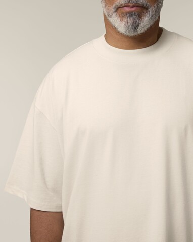 Blaster 2.0 - Das Oversized Unisex-T-Shirt mit Stehkragen - Cream - XXS bedrucken, Art.-Nr. STTU959C3612S Blaster 2.0 - Das Oversized Unisex-T-Shirt mit Stehkragen - Cream - XXS bedrucken, Art.-Nr. STTU959C3612S
