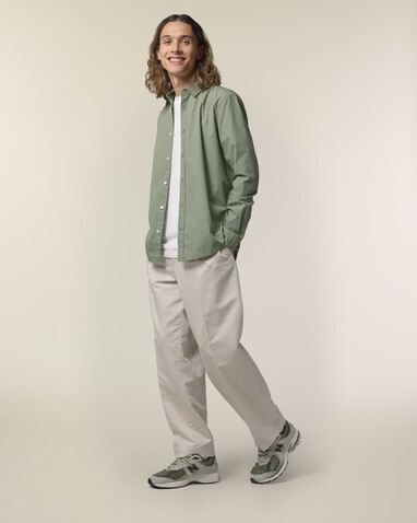 Stanley Styler Shirt - Das Herren-Popelinehemd - Soft Khaki - S bedrucken, Art.-Nr. STWM969C3671S Stanley Styler Shirt - Das Herren-Popelinehemd - Soft Khaki - S bedrucken, Art.-Nr. STWM969C3671S