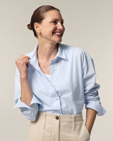 Stella Styler Shirt - Das Relaxed Damen-Popelinehemd - Summer Blue - XS bedrucken, Art.-Nr. STWW973C366XS