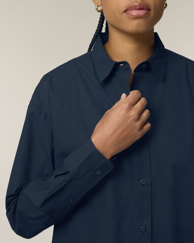 Stella Styler Shirt - Das Relaxed Damen-Popelinehemd - French Navy - M bedrucken, Art.-Nr. STWW973C7271M Stella Styler Shirt - Das Relaxed Damen-Popelinehemd - French Navy - M bedrucken, Art.-Nr. STWW973C7271M