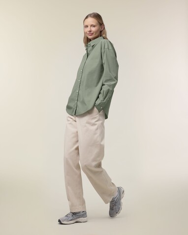 Stella Styler Shirt - Das Relaxed Damen-Popelinehemd - Soft Khaki - S bedrucken, Art.-Nr. STWW973C3671S
