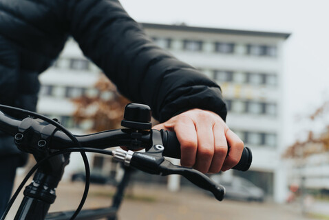 Pedalfinder Fahrradklingel mit weltweiter Ortung schwarz bedrucken, Art.-Nr. P301.6101