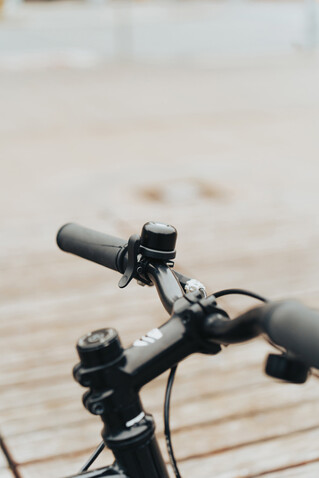 Pedalfinder Fahrradklingel mit weltweiter Ortung schwarz bedrucken, Art.-Nr. P301.6101