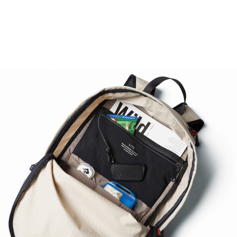 Bellroy Lite Daypack beige bedrucken, Art.-Nr. P763.3619