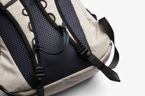 Bellroy Lite Daypack beige bedrucken, Art.-Nr. P763.3619
