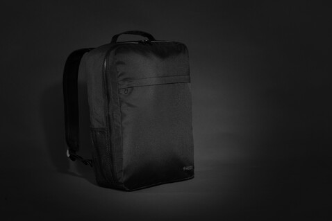 Swiss Peak Aware™ RPET Essential 15.6&quot; Laptop-Rucksack schwarz bedrucken, Art.-Nr. P763.4301