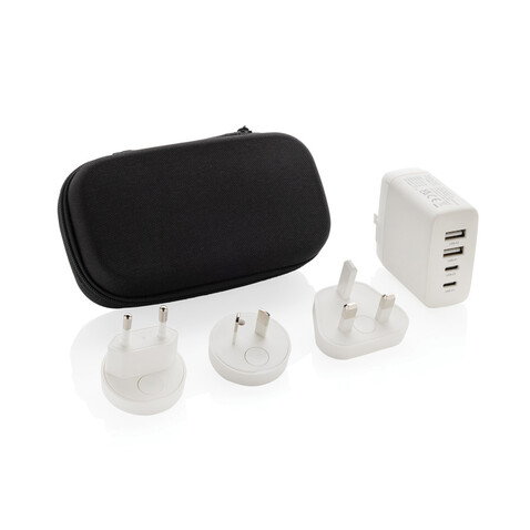 TravelCharge Pro Reiseladegerät mit USB-C aus RCS rec. ABS weiß, schwarz bedrucken, Art.-Nr. P821.0203
