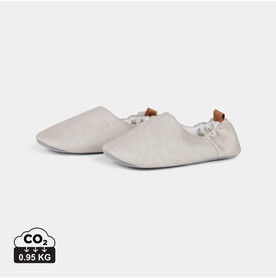 VINGA Moulton Hausschuhe aus RCS rPET (S/M) beige, feather grey bedrucken, Art.-Nr. V4990119SM VINGA Moulton Hausschuhe aus RCS rPET (S/M) beige, feather grey bedrucken, Art.-Nr. V4990119SM