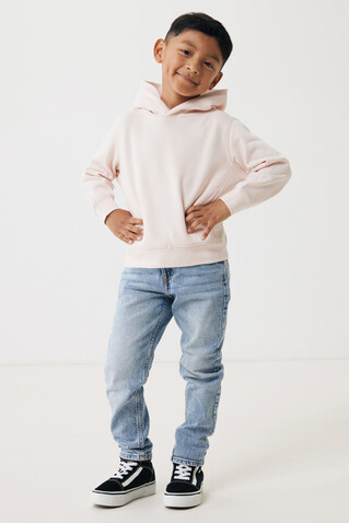 IQONIQ Yengo KidsHoodie mit Seitentaschen aus rec. Baumwolle cloud pink bedrucken, Art.-Nr. T6404.039.1314 IQONIQ Yengo KidsHoodie mit Seitentaschen aus rec. Baumwolle cloud pink bedrucken, Art.-Nr. T6404.039.1314