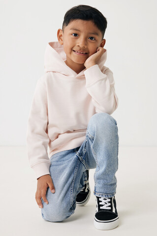 IQONIQ Yengo KidsHoodie mit Seitentaschen aus rec. Baumwolle cloud pink bedrucken, Art.-Nr. T6404.039.1314 IQONIQ Yengo KidsHoodie mit Seitentaschen aus rec. Baumwolle cloud pink bedrucken, Art.-Nr. T6404.039.1314