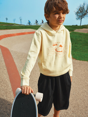 IQONIQ Yengo KidsHoodie mit Seitentaschen aus rec. Baumwolle cream yellow bedrucken, Art.-Nr. T6404.036.1314 IQONIQ Yengo KidsHoodie mit Seitentaschen aus rec. Baumwolle cream yellow bedrucken, Art.-Nr. T6404.036.1314