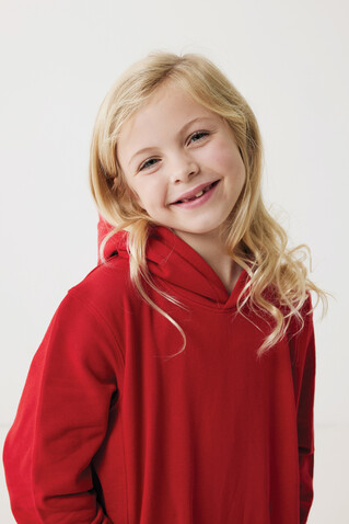 IQONIQ Yengo KidsHoodie mit Seitentaschen aus rec. Baumwolle rot bedrucken, Art.-Nr. T6404.029.1112 IQONIQ Yengo KidsHoodie mit Seitentaschen aus rec. Baumwolle rot bedrucken, Art.-Nr. T6404.029.1112