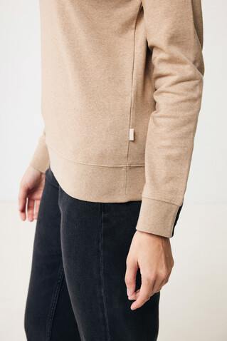 IQONIQ Denali ungefärbt. Rundhals-Sweater aus recycelter BW heather brown bedrucken, Art.-Nr. T9301.017.M