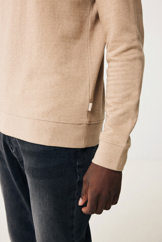 IQONIQ Denali ungefärbt. Rundhals-Sweater aus recycelter BW heather brown bedrucken, Art.-Nr. T9301.017.M