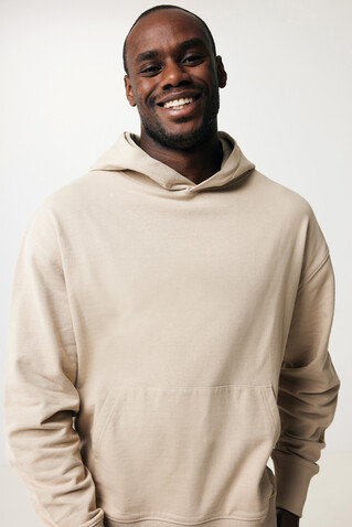 IQONIQ Yoho Relax-Hoodie aus recycelter Baumwolle desert bedrucken, Art.-Nr. T9402.006.XXL