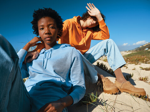 IQONIQ Rila Lightweight Hoodie aus recycelter Baumwolle sky blue bedrucken, Art.-Nr. T9404.022.M