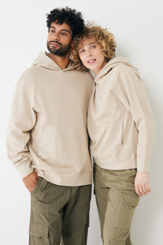 IQONIQ Yengo Hoodie mit Seitentaschen aus rec. Baumwolle desert bedrucken, Art.-Nr. T9405.006.XL IQONIQ Yengo Hoodie mit Seitentaschen aus rec. Baumwolle desert bedrucken, Art.-Nr. T9405.006.XL