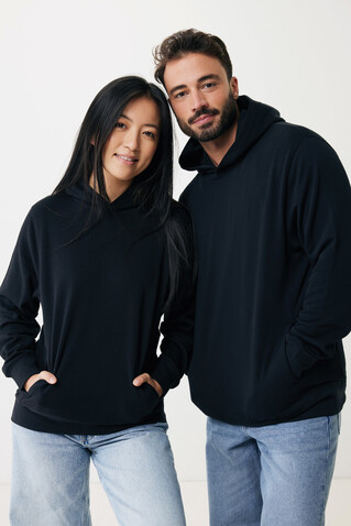 IQONIQ Yengo Hoodie mit Seitentaschen aus rec. Baumwolle schwarz bedrucken, Art.-Nr. T9405.001.4XL IQONIQ Yengo Hoodie mit Seitentaschen aus rec. Baumwolle schwarz bedrucken, Art.-Nr. T9405.001.4XL