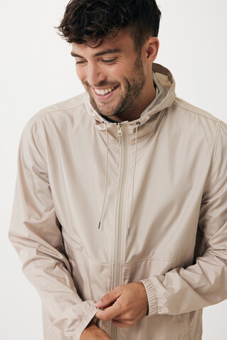 IQONIQ Logan Lightweight Jacke aus recyceltem Polyester beige bedrucken, Art.-Nr. T9701.030.S IQONIQ Logan Lightweight Jacke aus recyceltem Polyester beige bedrucken, Art.-Nr. T9701.030.S
