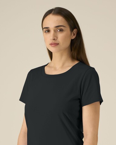 Stella Expresser 2.0 - Das Fitted Damen-T-Shirt - Black - M bedrucken, Art.-Nr. STTW079C0021M