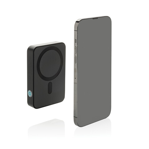 Amporia 10.000mAh magnetische Powerbank aus RCS rec. ABS schwarz bedrucken, Art.-Nr. P322.8901 Amporia 10.000mAh magnetische Powerbank aus RCS rec. ABS schwarz bedrucken, Art.-Nr. P322.8901