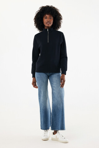 IQONIQ Elgon Quarter-Zip-Sweater aus rec. Baumwolle schwarz bedrucken, Art.-Nr. T9601.001.XS IQONIQ Elgon Quarter-Zip-Sweater aus rec. Baumwolle schwarz bedrucken, Art.-Nr. T9601.001.XS