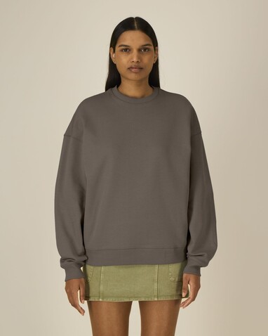 Radder 2.0 - Das Oversized Rundhals-Unisex-Sweatshirt - Mocha - XS bedrucken, Art.-Nr. STSU208C135XS Radder 2.0 - Das Oversized Rundhals-Unisex-Sweatshirt - Mocha - XS bedrucken, Art.-Nr. STSU208C135XS