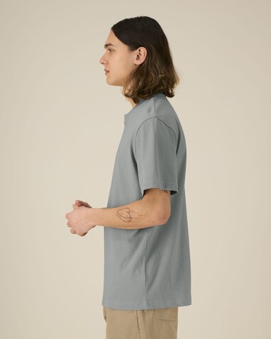 Sparker 2.0 - Das Relaxed Unisex-T-Shirt - Misty Grey - L bedrucken, Art.-Nr. STTU171C1381L Sparker 2.0 - Das Relaxed Unisex-T-Shirt - Misty Grey - L bedrucken, Art.-Nr. STTU171C1381L