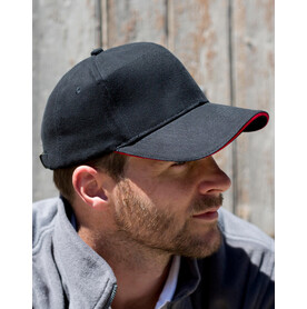 Result Caps Sandwich Brushed Cotton Cap, Black/Red, One Size bedrucken, Art.-Nr. 390341540