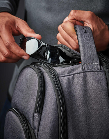 StormTech Madison Commuter Pack, Carbon, One Size bedrucken, Art.-Nr. 618181230