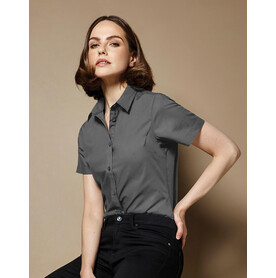 Kustom Kit Women`s Tailored Fit Poplin Shirt SSL, Graphite, XS bedrucken, Art.-Nr. 772111312