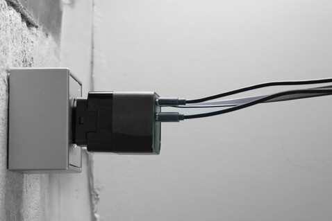 Urban Vitamin Mendocino 65W GaN-Charger mit einziehb. Kabel schwarz bedrucken, Art.-Nr. P301.2701